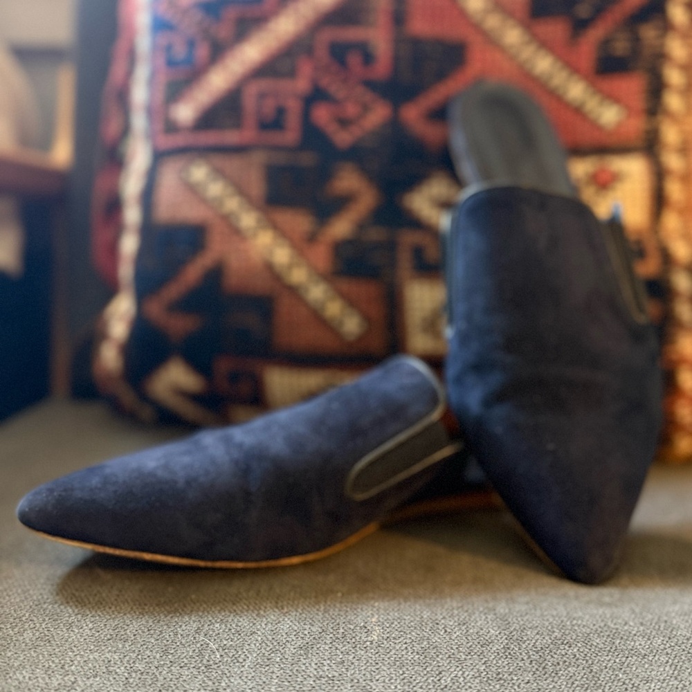 Jenni Kayne Dark Blue Suede Mules - Picture 8 of 9